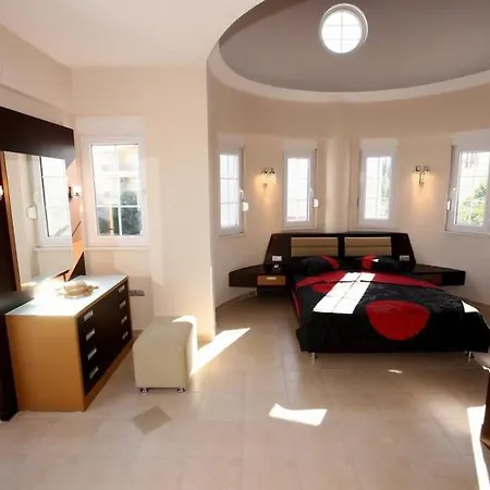 בית נופש Bella